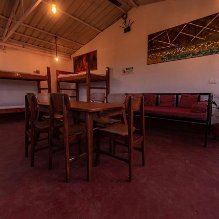 Hotel La Paulo'S Near Beach Resort Morjim Εξωτερικό φωτογραφία